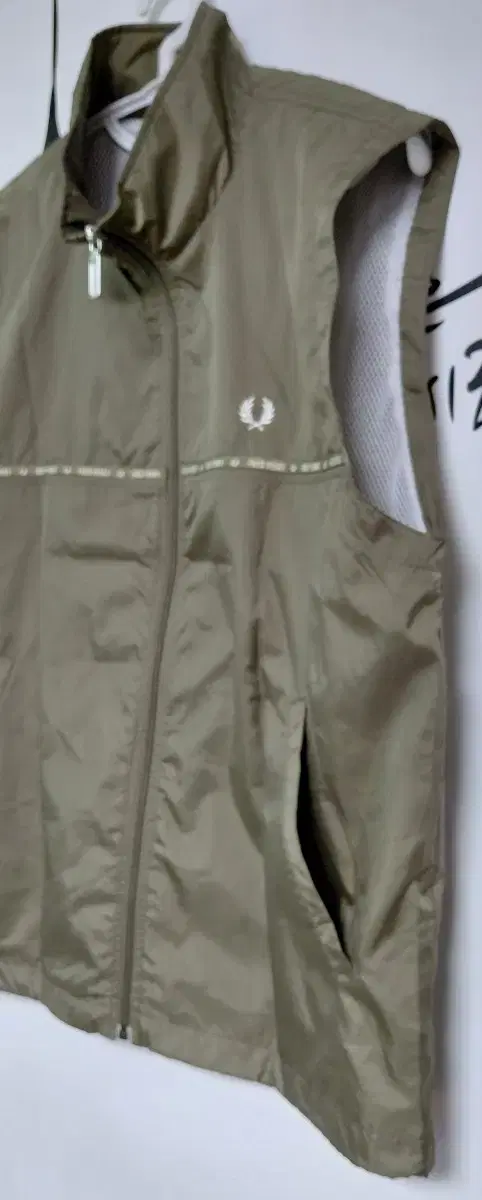 thumbnail-10